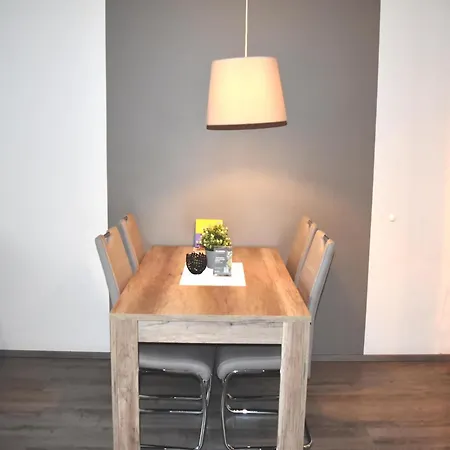 Mit Blick Auf Spree In *