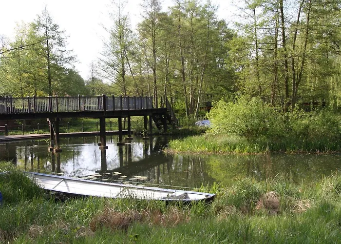 Mit Blick Auf Spree In Lübben