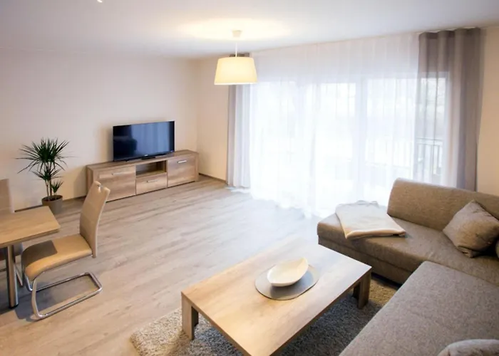 Mit Blick Auf Spree In Lübben