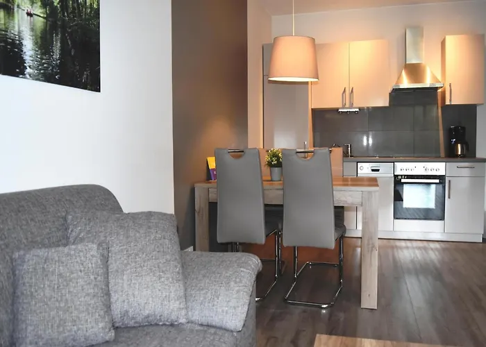 Mit Blick Auf Spree In Lübben