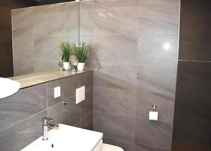 Mit Blick Auf Spree In Apartment